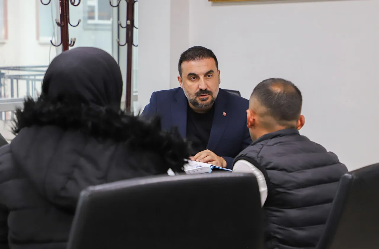 Başkan Kavak, Vatandaşların Taleplerini Yakından Takip Ediyor