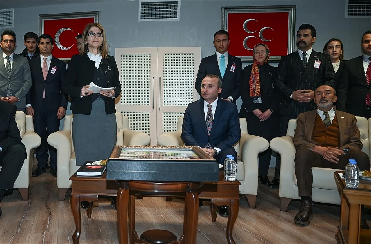 Tağ, Afyon'u MHP Okulunda Temsil Edecek