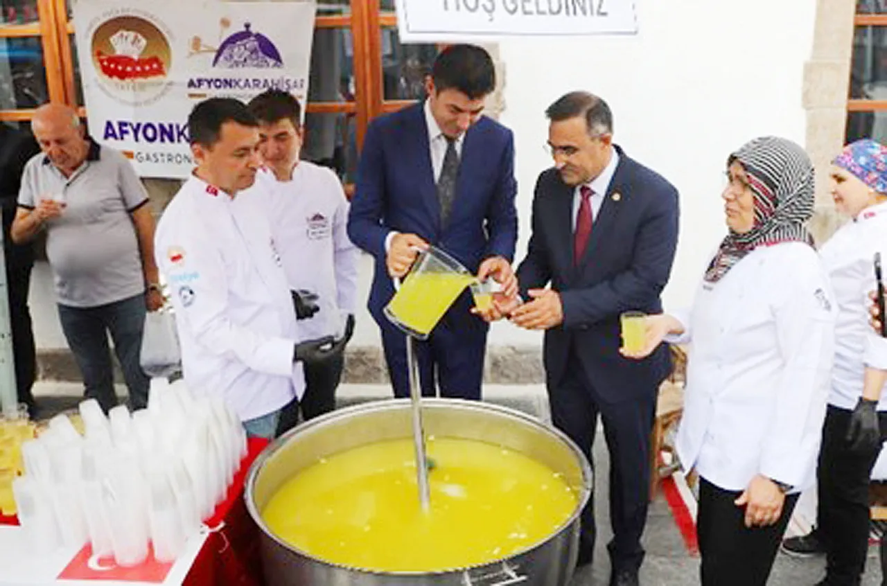 Kadınlar Dernekte - Afyonkarahisar Gastronomi Derneği
