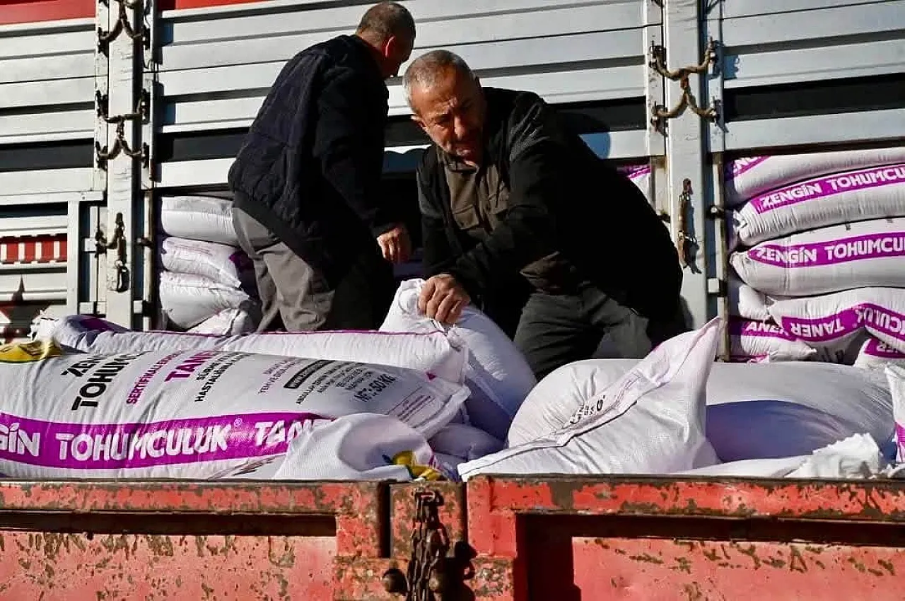 Emirdağ'da Üreticiye 60 Ton Buğday Tohumu Dağıtıldı