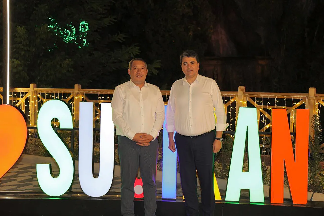 Demokrat Parti Lideri Uysal, AK Partili Başkan'dan Bilgi Aldı