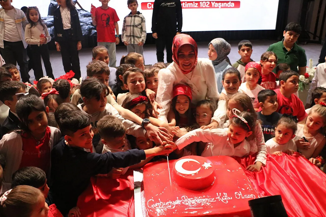 'Sarıkamış'tan Kocatepe'ye, Bu Vatan Büyük Bedellerle Kuruldu'