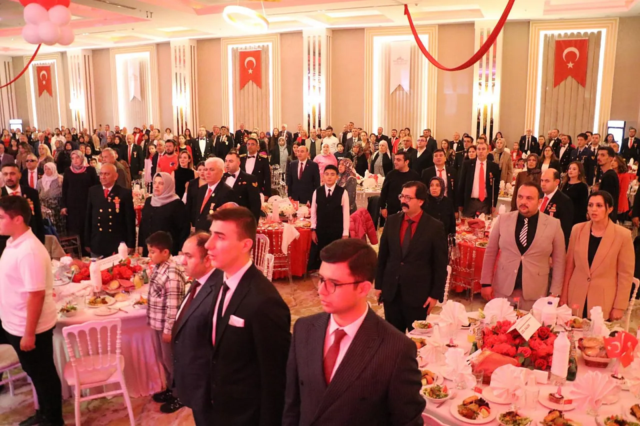 'Sarıkamış'tan Kocatepe'ye, Bu Vatan Büyük Bedellerle Kuruldu'