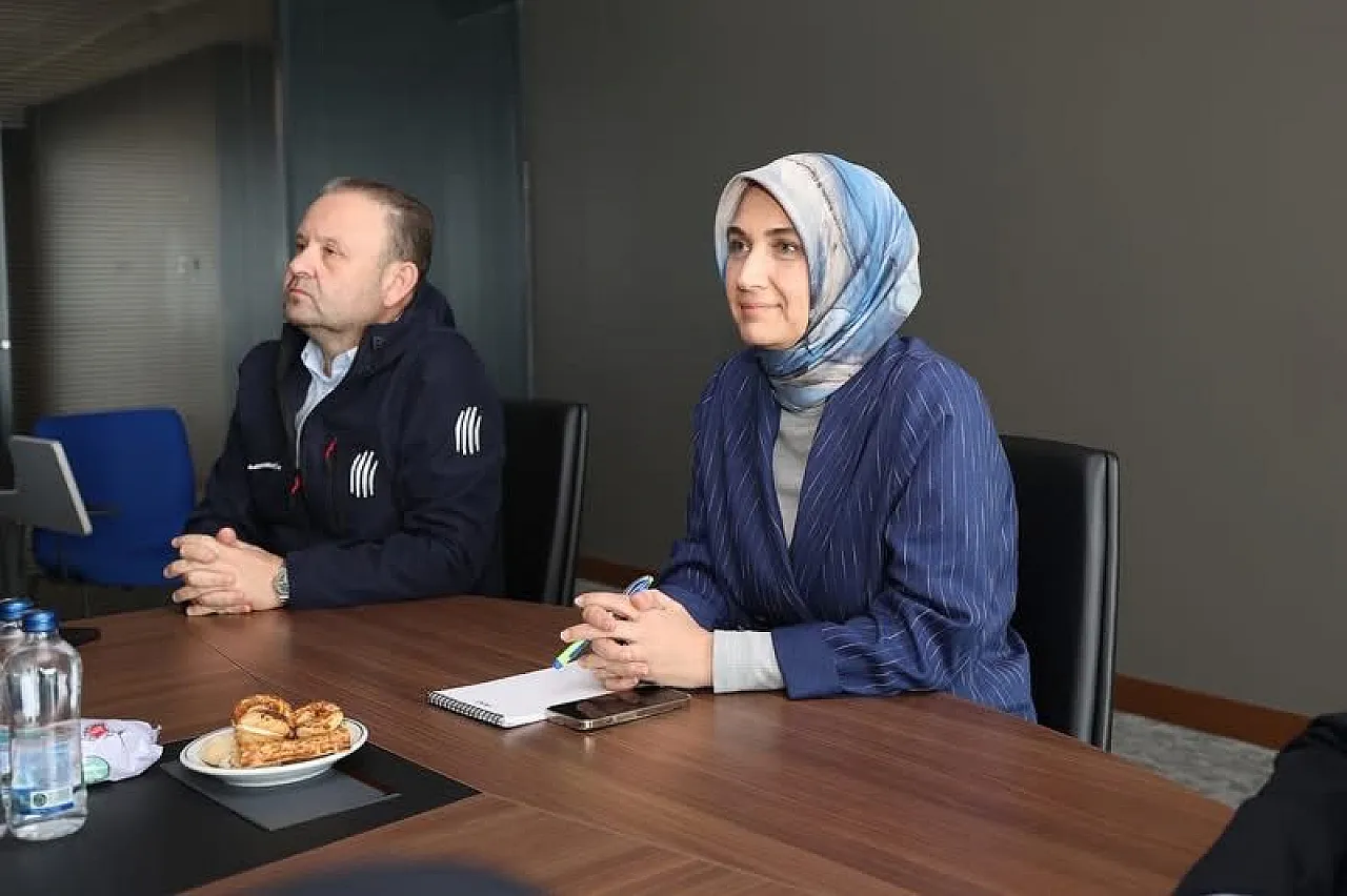 Afyon'da Savunma Sanayine Dev Adım: İHA ve SİHA'lara Araç Lastiği Üretilecek!