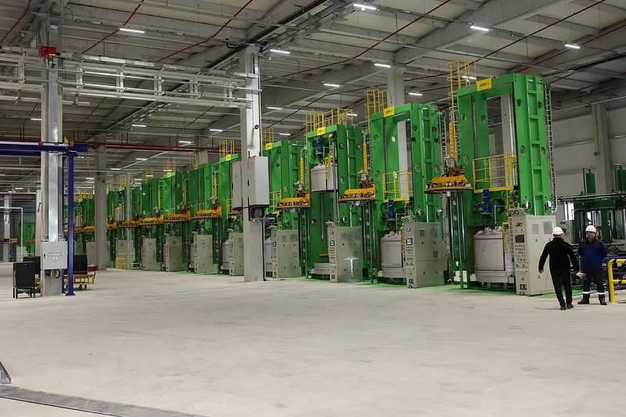 Afyon'da Savunma Sanayine Dev Adım: İHA ve SİHA'lara Araç Lastiği Üretilecek!