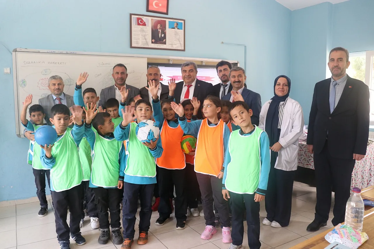Başarı İçin Adım Adım İlçelerde