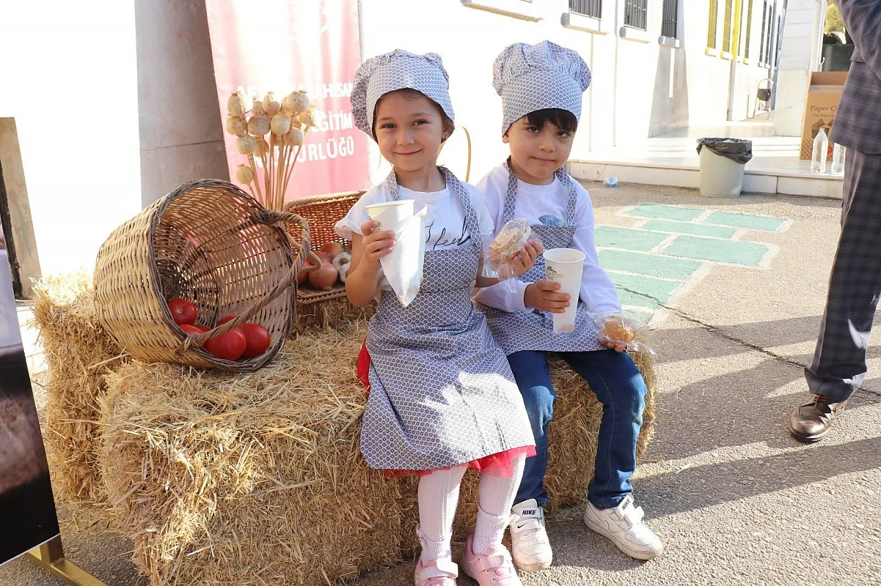 Öğrencilere Çorba İkramı, Afyon Merkezde De Başladı