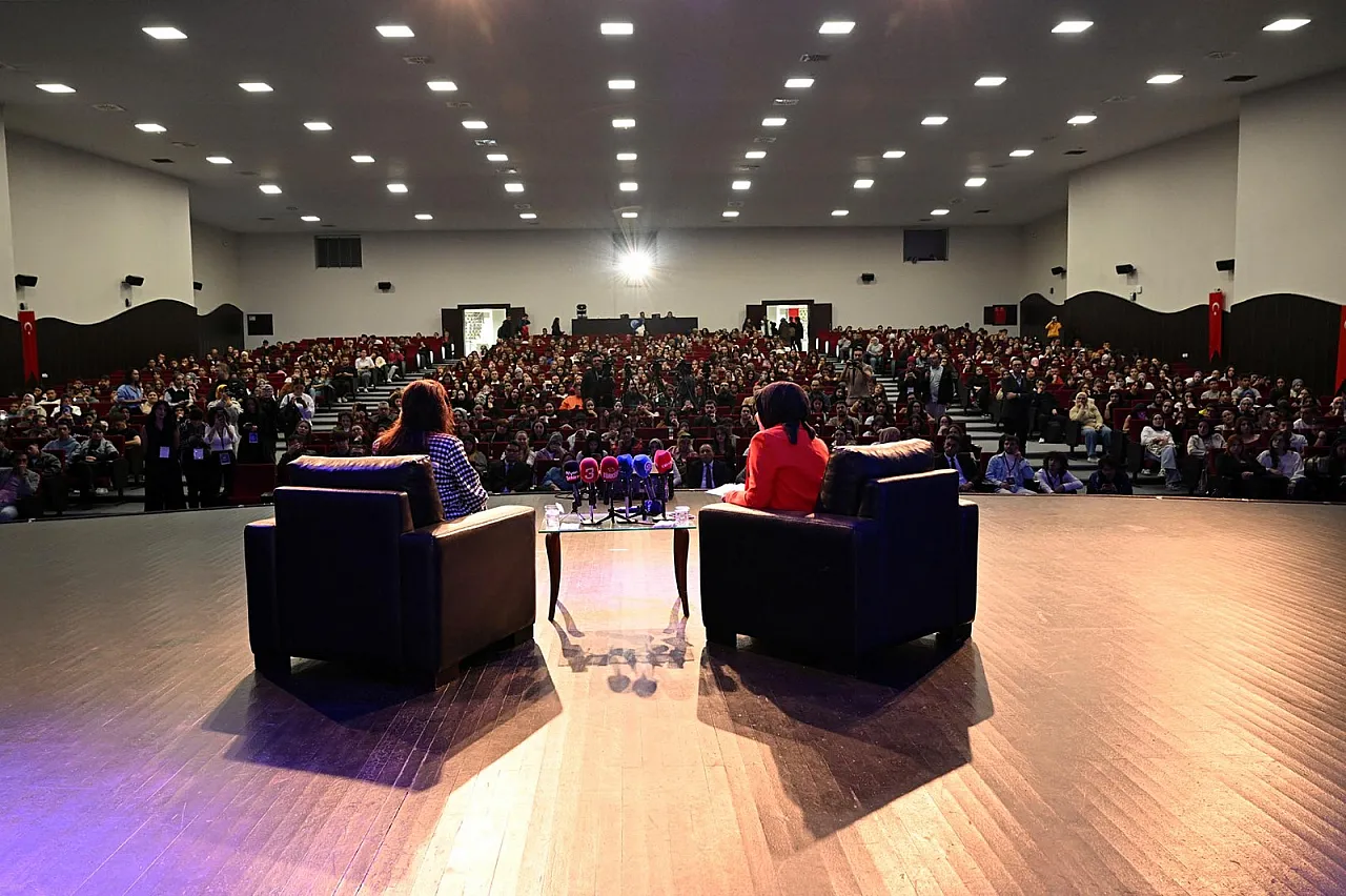 Türkan Şoray'ın Afyonkarahisar Sırrı: O Günleri Hiç Unutmadım