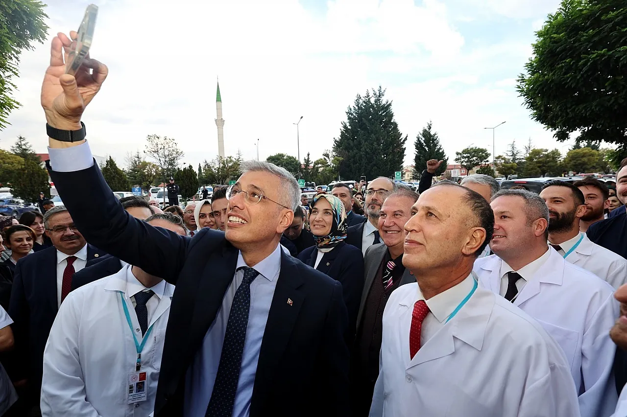 Afyonkarahisar Devlet Hastanesinde Özel Misafir