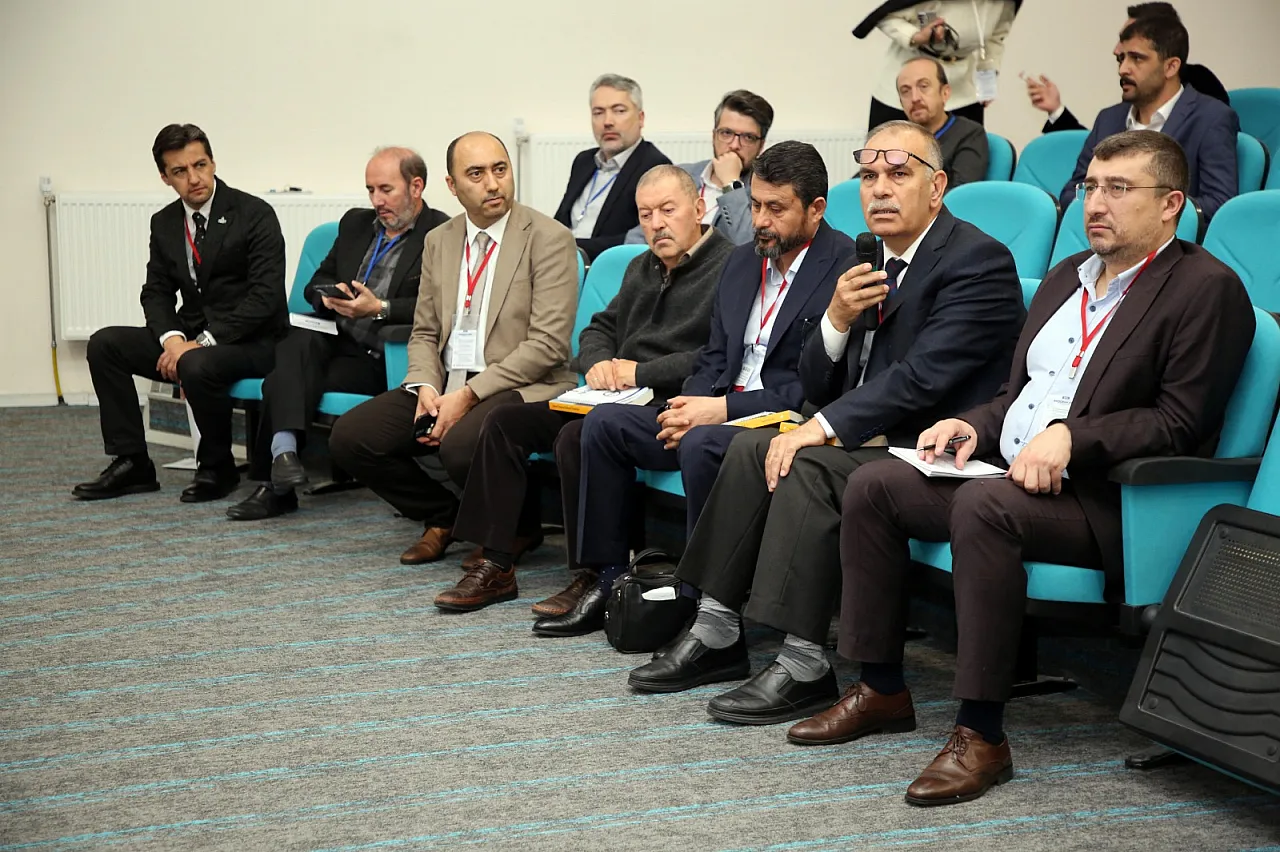 'İslam Ekonomisi Düşüncesi, İnsanlık İçin Bir Kurtuluş Reçetesi'