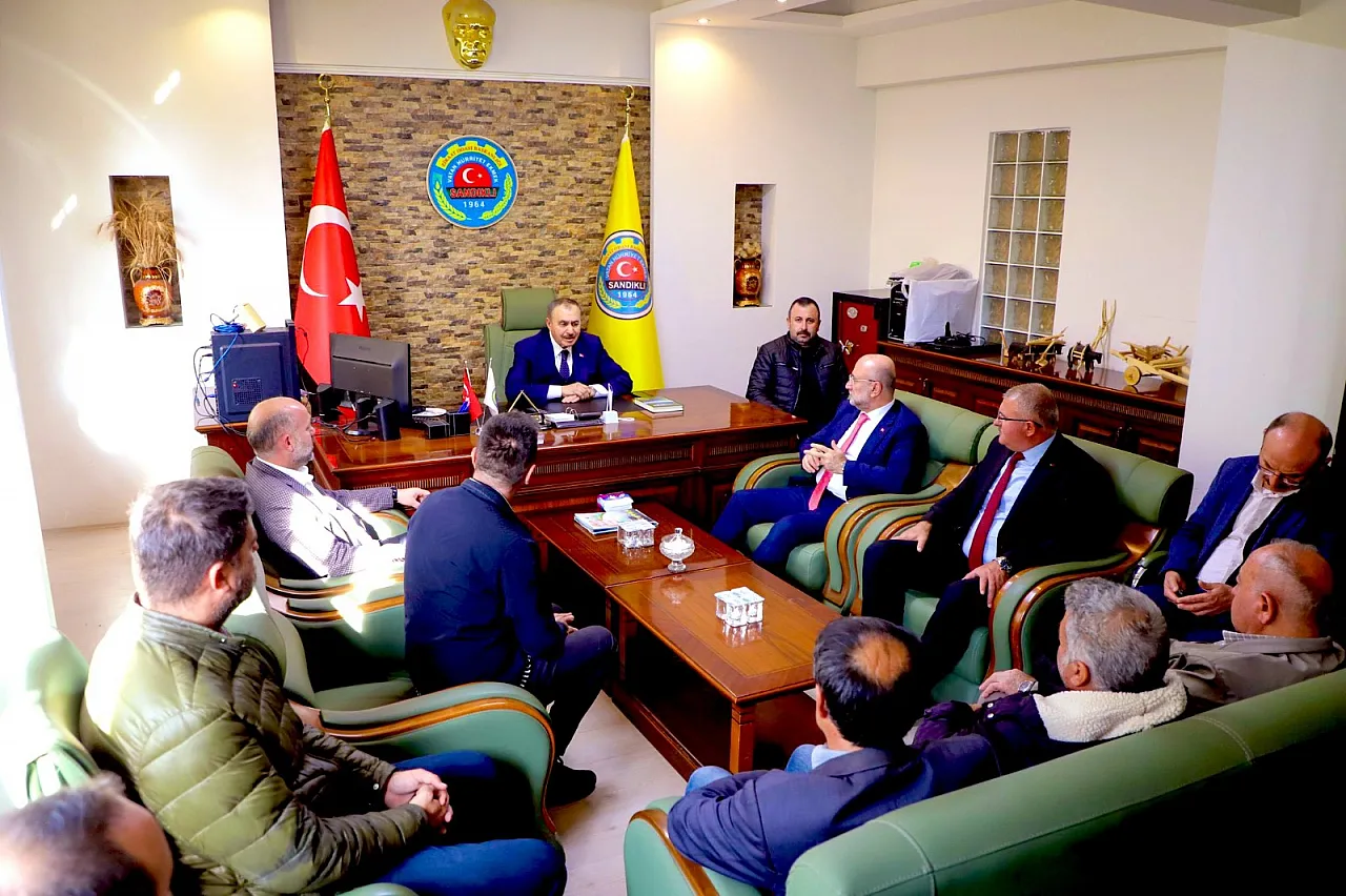 Veysel Eroğlu'ndan Dikkat Çeken Ziyaretler!