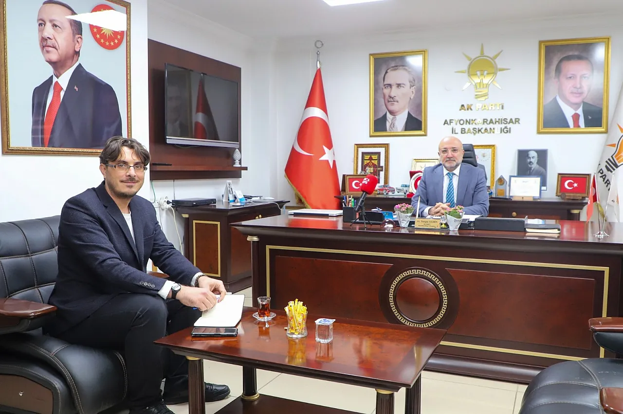 Ak Parti Afyonkarahisar İl Başkanı Şahin, Kocatepe'ye Açıkladı: 400 Yataklı Hastane, Sağlık ve Savunma OSB, Ağız Diş Sağlığı Merkezi, Yunus Emre Sempozyumu…k ve Savunma OSB, Ağız Diş Sağlığı Merkezi, Yunus Emre Sempozyumu…