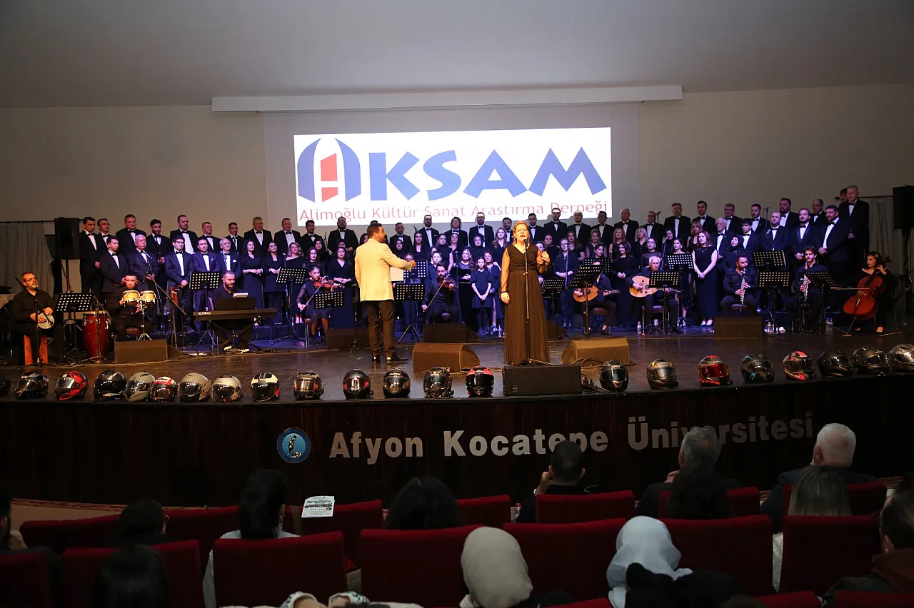 Bu Konser Bambaşka… Koro, Trafik Duyarlılığı İçin Sahnedeydi