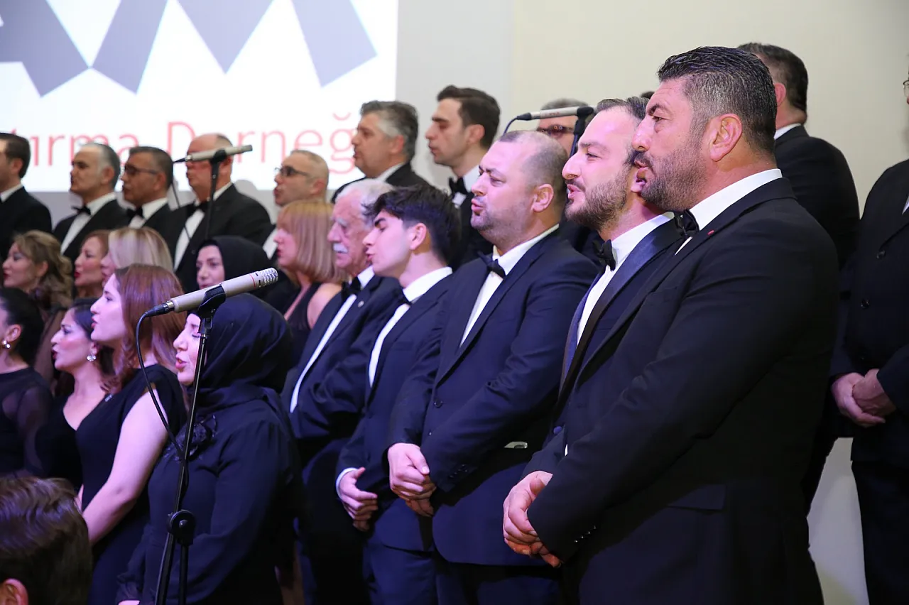 Bu Konser Bambaşka… Koro, Trafik Duyarlılığı İçin Sahnedeydi