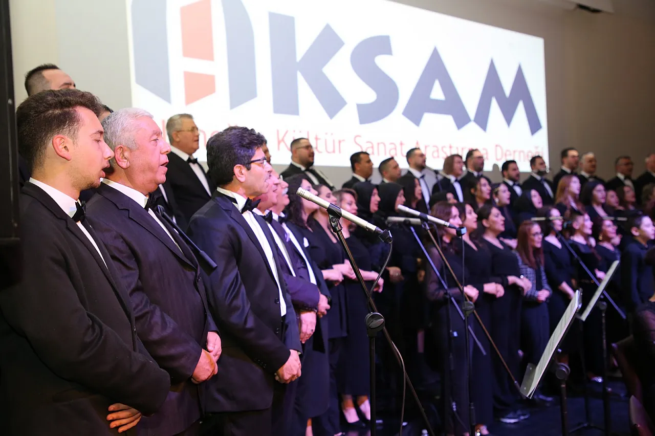 Bu Konser Bambaşka… Koro, Trafik Duyarlılığı İçin Sahnedeydi
