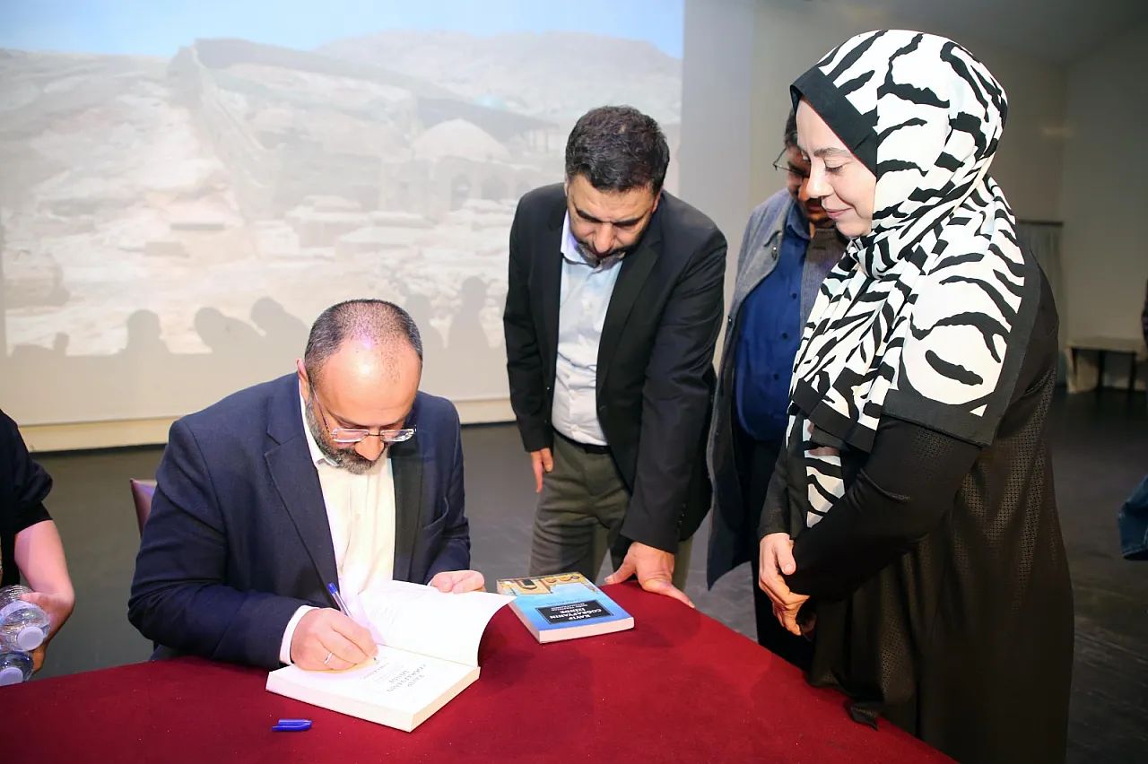 Doğu Türkistan Uzakta Değil, Gönül Coğrafyamızda