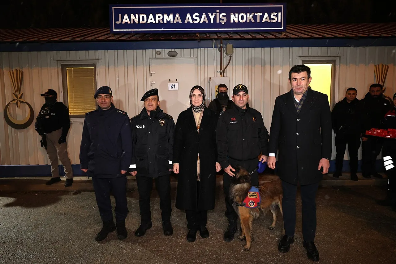 Hem Denetim, Hem İkram. Vali Yiğitbaşı Sahaya İndi, Kesin Talimat Verdi: En Üst Seviyede Tutun