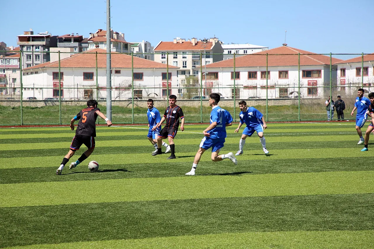 AKÜ'de Spor Oyunlarına Personel Kategorisi De Eklendi
