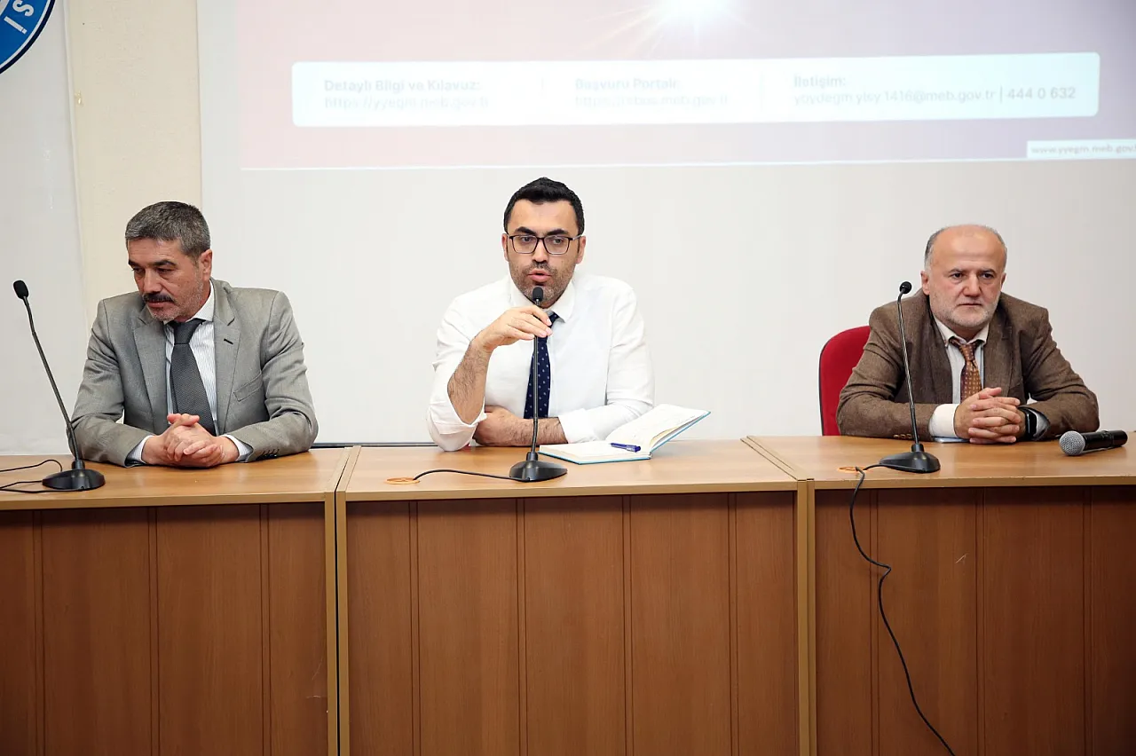 Yurt Dışında Lisansüstü Eğitim İçin İpuçları Anlatıldı