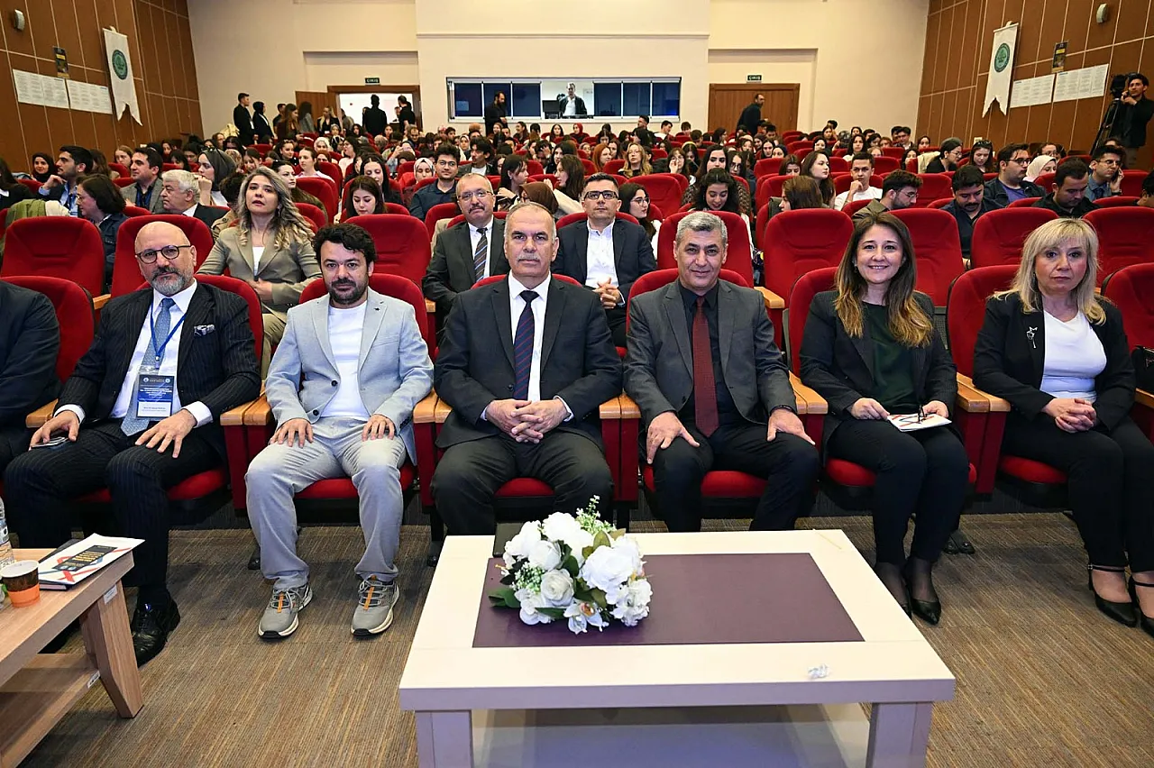 Bu Özel Sempozyuma Afyonkarahisar Ev Sahipliği Yapıyor