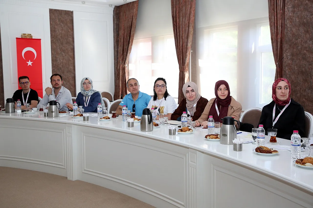Araştırmacılar, Proje Yazmayı AKÜ'den Öğreniyor