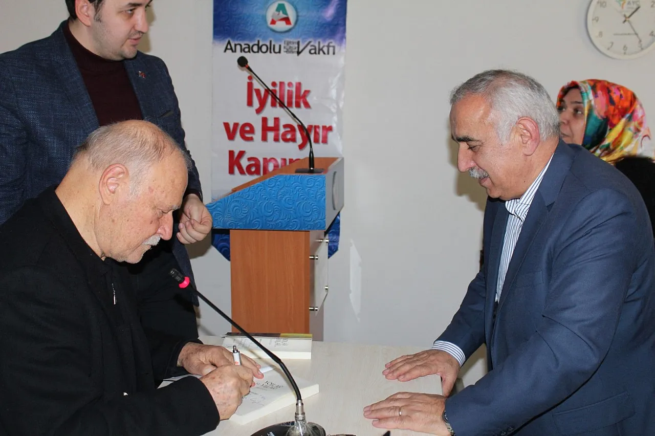E. Vali Kadir Çalışıçı, Milliyetçi Gençlerin Ağabeyi Yavuz Aslan Argun'u Anlattı Dünyalık Hiçbir Şeye Tenezzül Etmedi, Dönüp Bakmadı