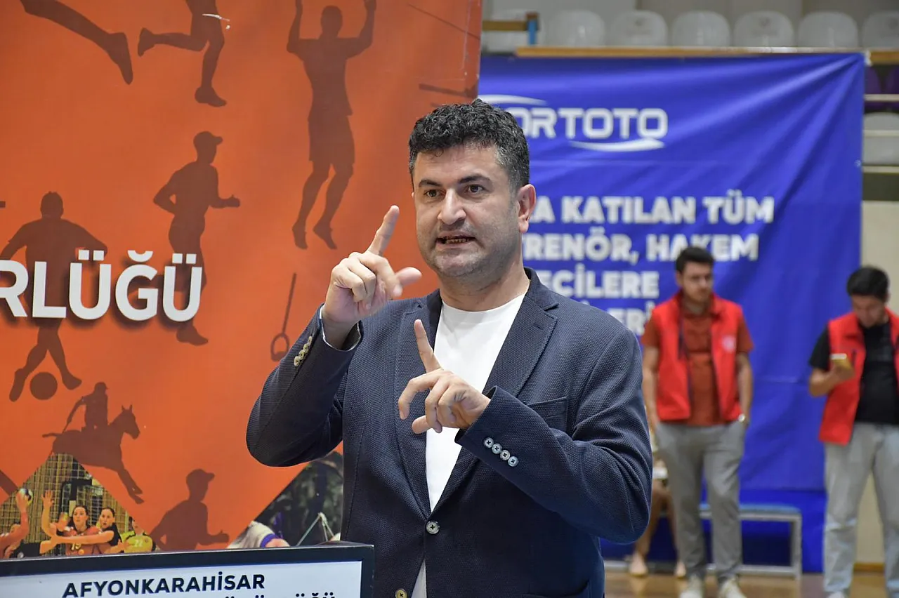 İşitme Engelliler Voleybol Finalinde 13 Takım Yarışıyor