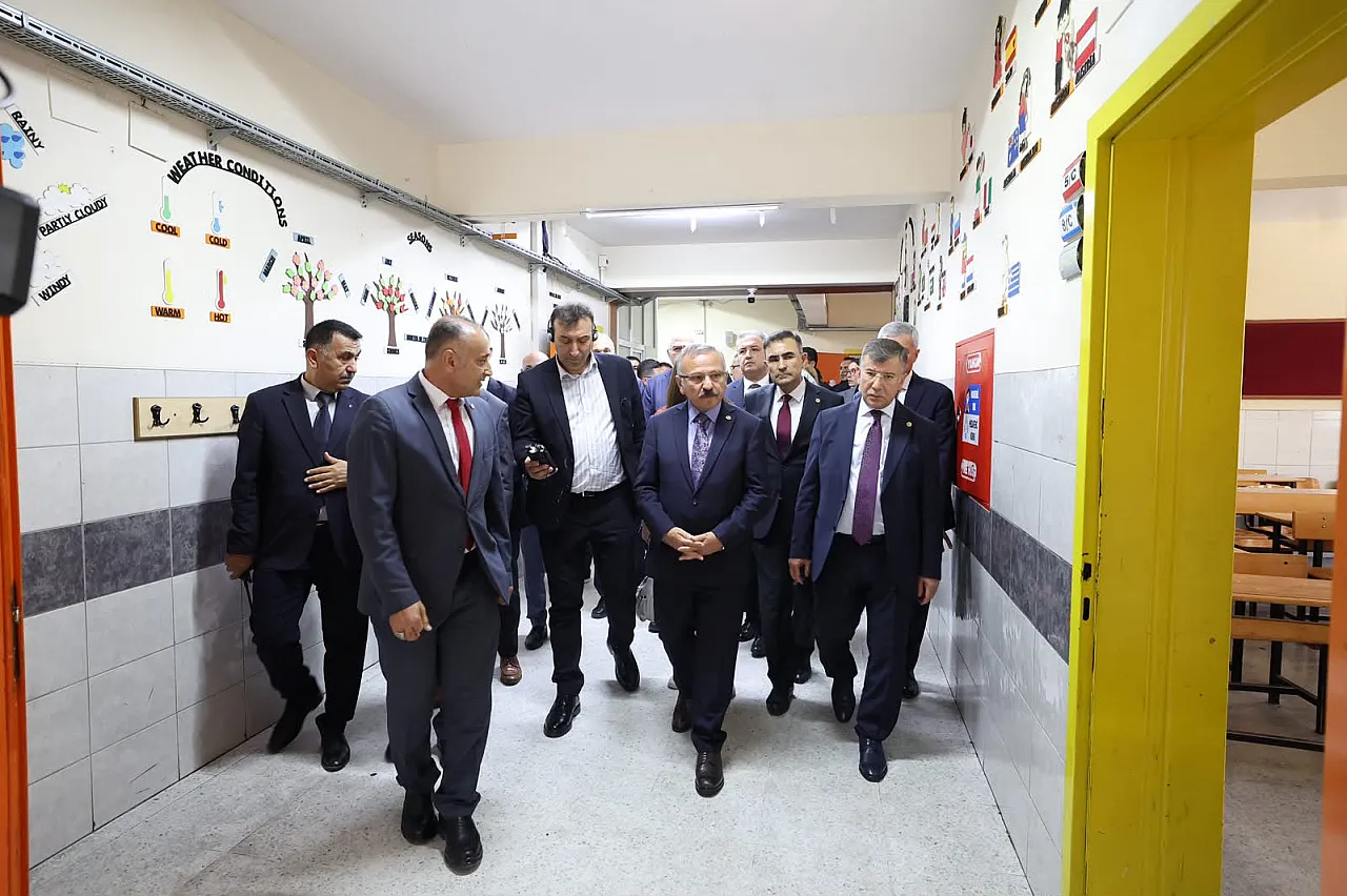 Milletvekili Arslan, Okullardaki Olayları İncelemek İçin Sahada