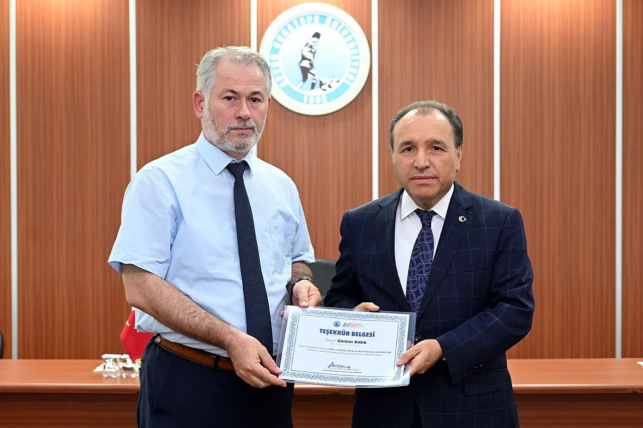Rektör Karakaş'tan AKÜFEST Teşekkürü