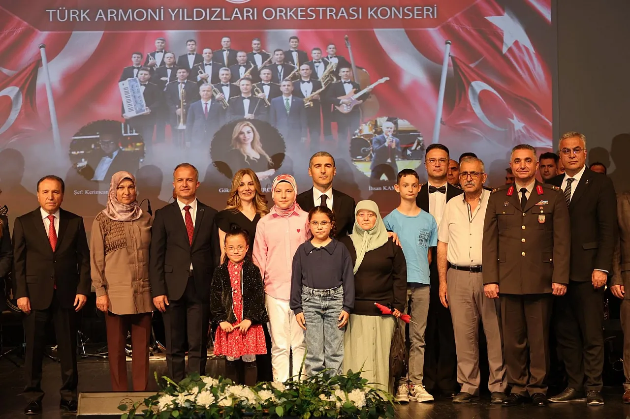 TÜRKAY'ın Afyonkarahisar Konseri İz Bıraktı