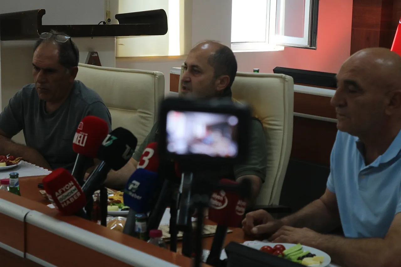 Afyon Ticaret Borsası Lisanslı Depo Kurdu… Üretici De Kazanıyor, Yatırımcı Da