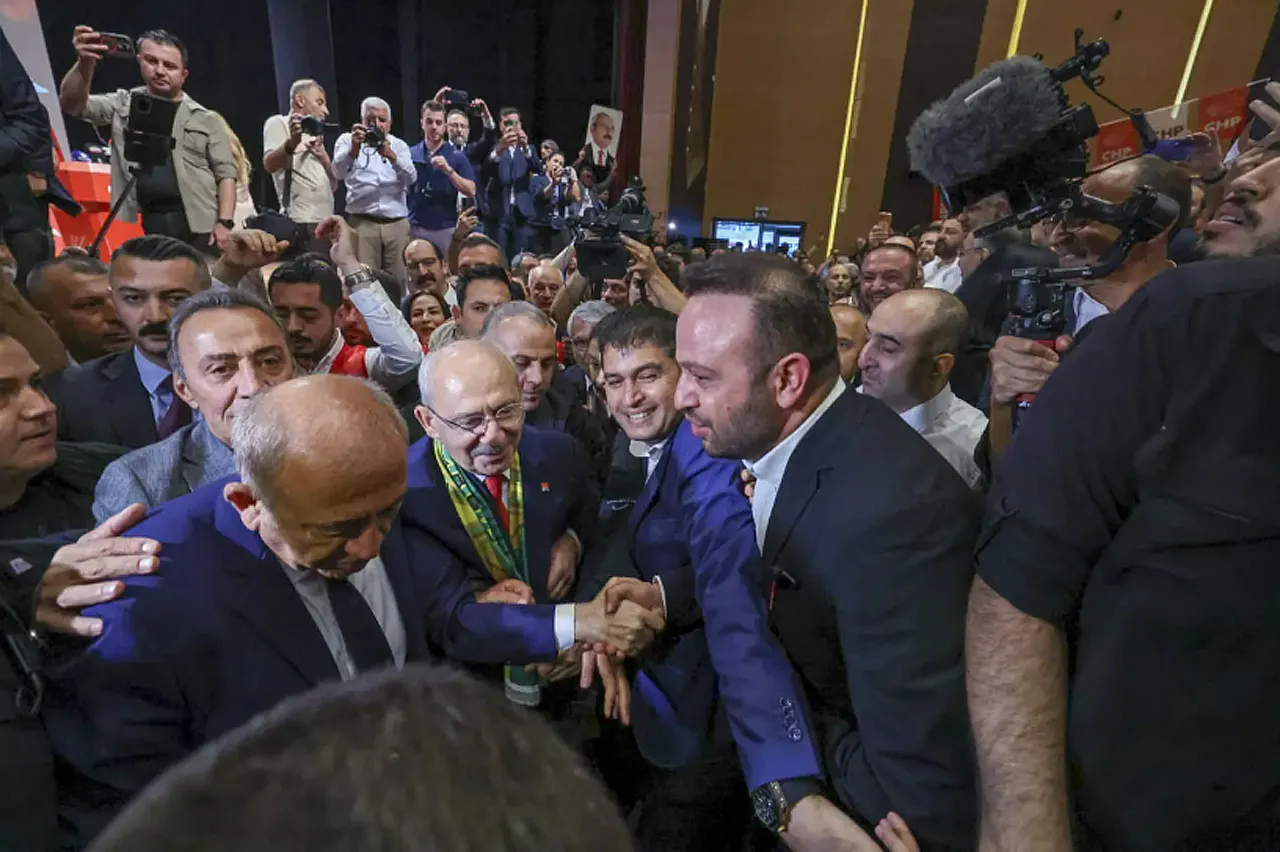 CHP'de 'Figüran' Kavgası. Peşpeşe Sert Açıklamalar