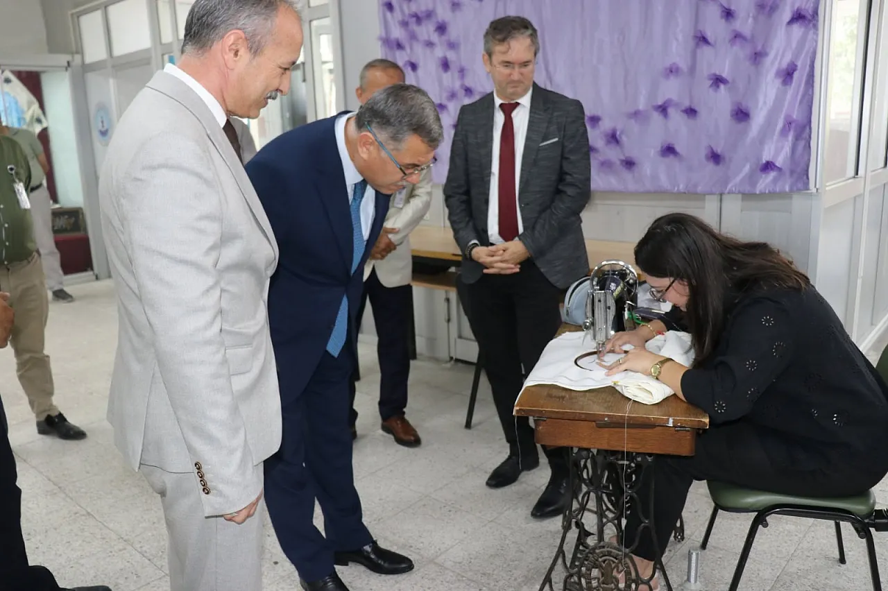Hayat Boyu Öğrenme Kurumları Bireyleri Hayata Kazandırıyor