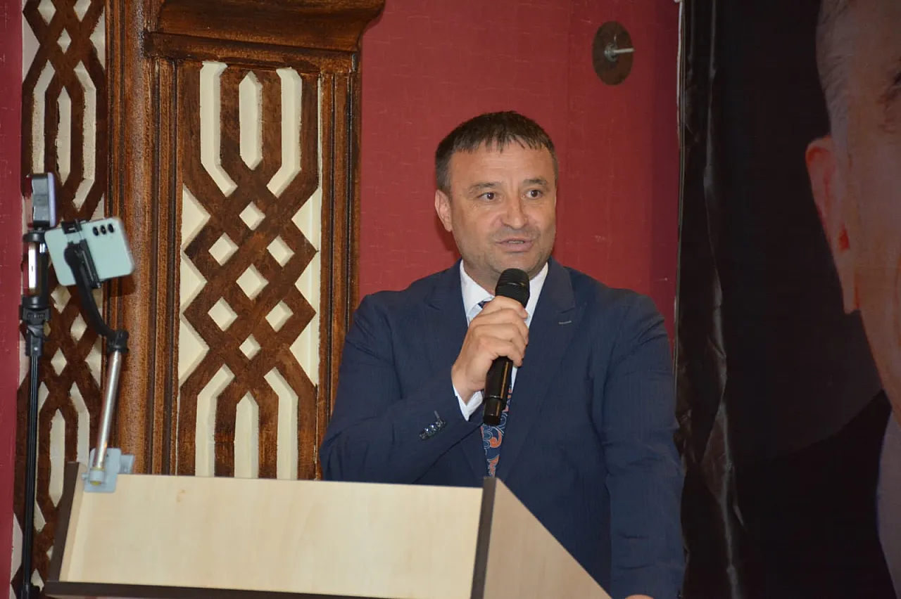 MHP Kongrelerinde Gündem CHP Ve Ahbap Oldu! Taytak'tan Sert Mesajlar