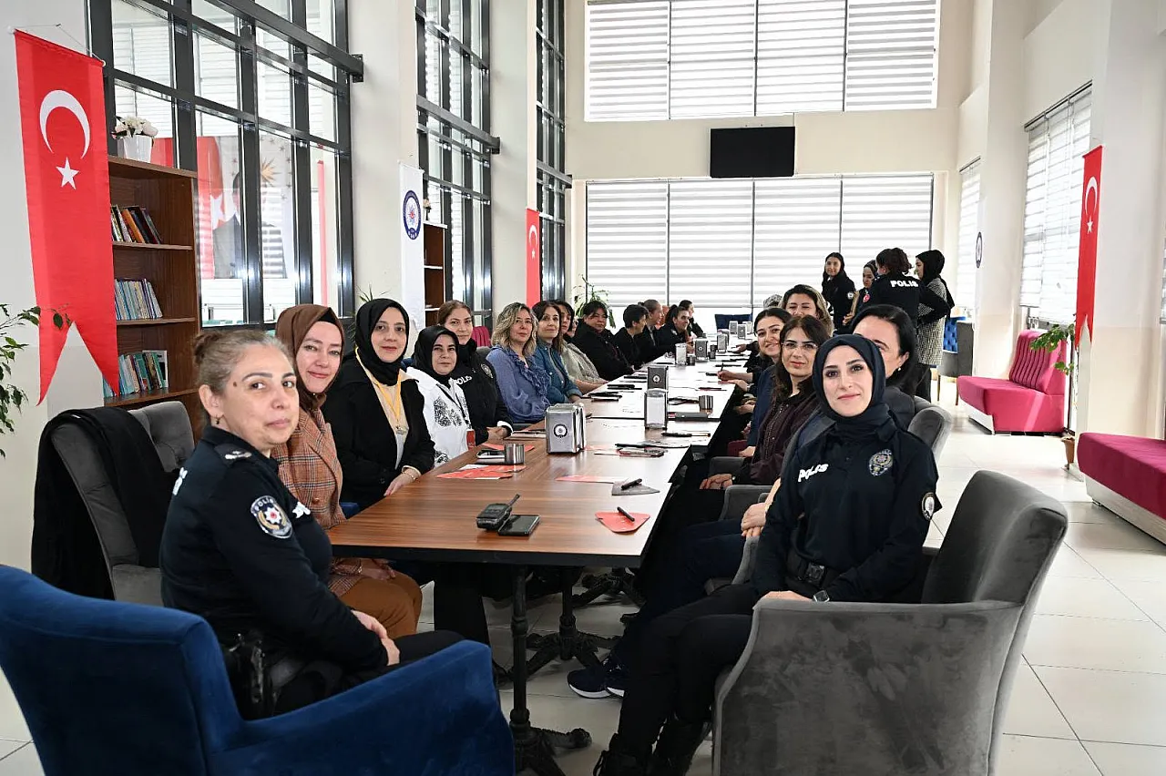 Afyon'da Kadınlar İçin Harekete Geçtiler!