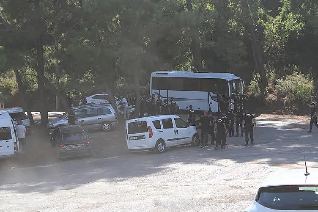 FETÖ Suikastçısı Firari Karatepe'nin Kaçış Serüveninde Kilit İsim Meğer Ablası İmiş …