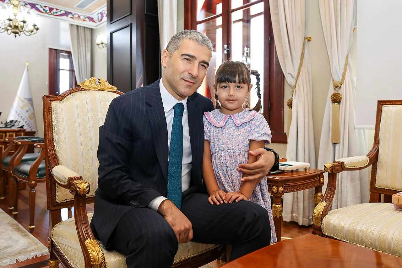 Şehit Kızı Vali Makamında