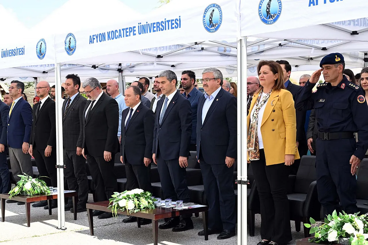 400 Deveyle Taşınan Kütüphane Hikâyesinden AKÜ'ye Uzanan Yol!