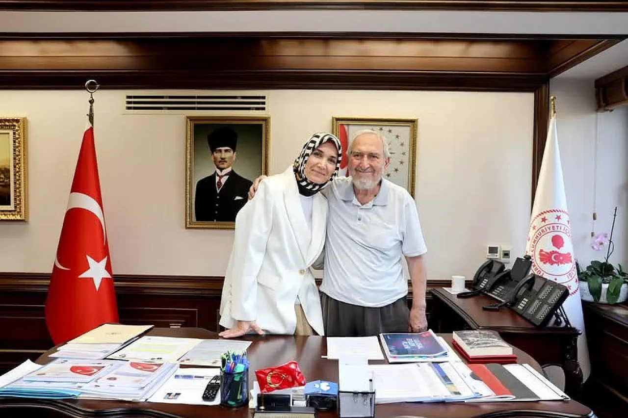 Devlet Anaya Duygusal Ziyaret