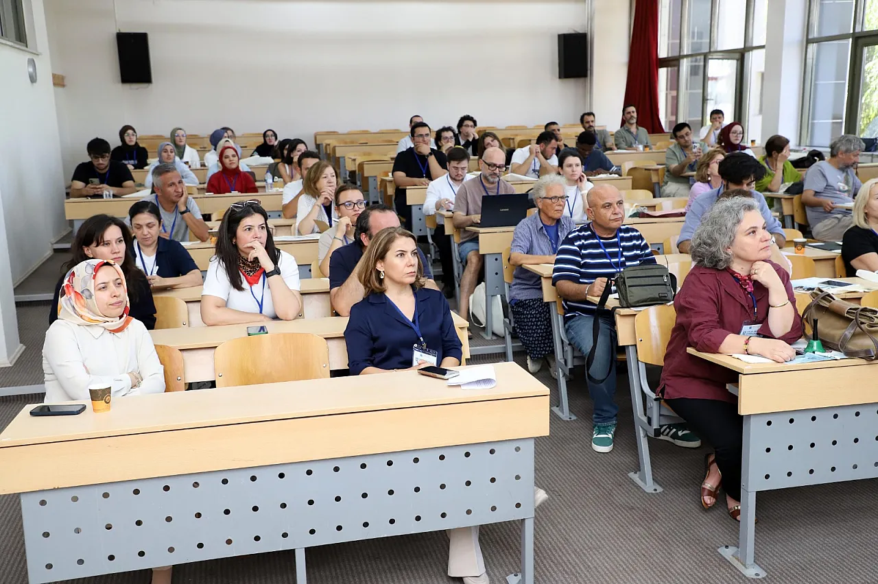 Matematiğin Kalbi Afyonkarahisar'da Atıyor!