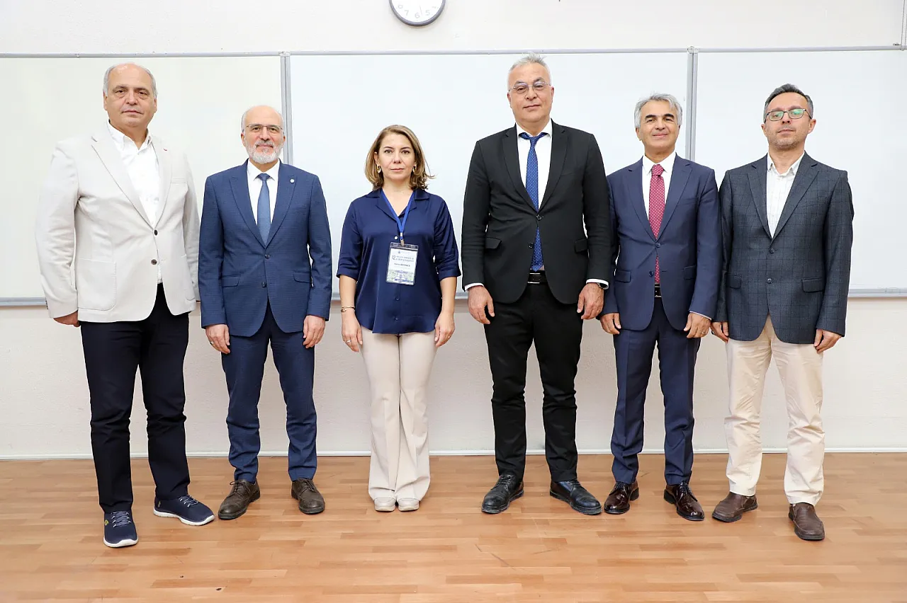 Matematiğin Kalbi Afyonkarahisar'da Atıyor!