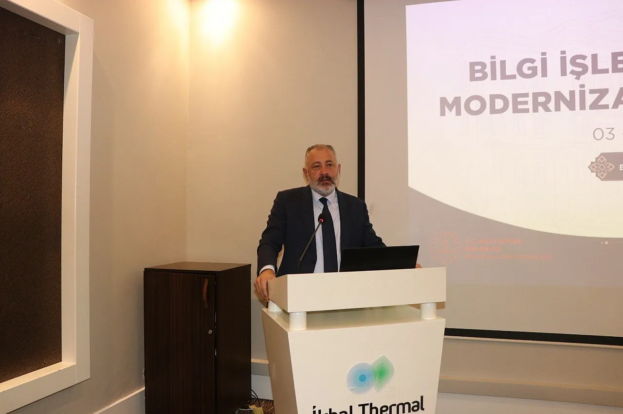 MEB'in Dijital Dönüşüm Zirvesi Afyon'da Başladı