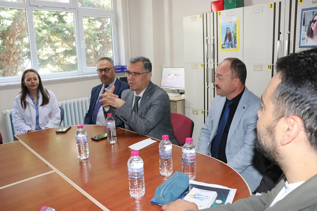 Öğrenciler Anlattı, Altınkaynak Dinledi