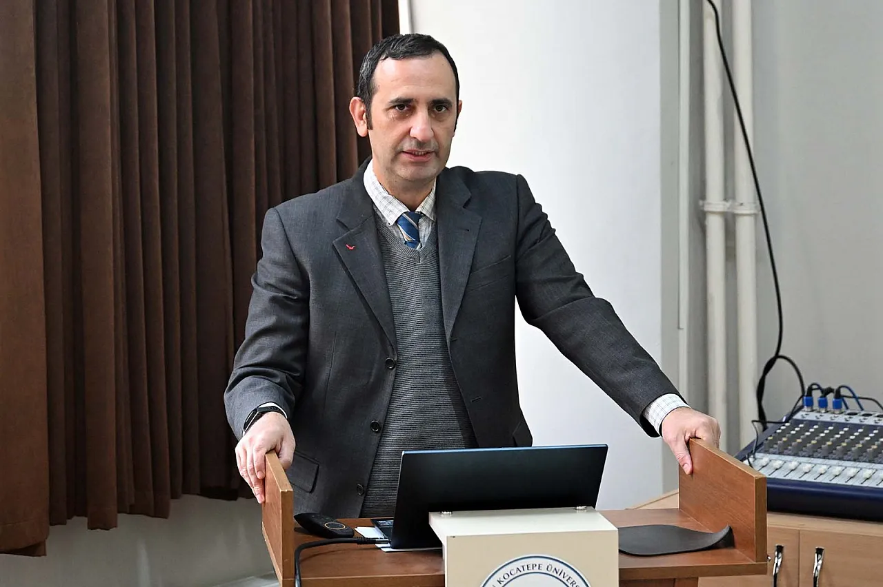 AKÜ'de TÜBİTAK Destekli Elektrikli Bisiklet Projesi Tanıtıldı