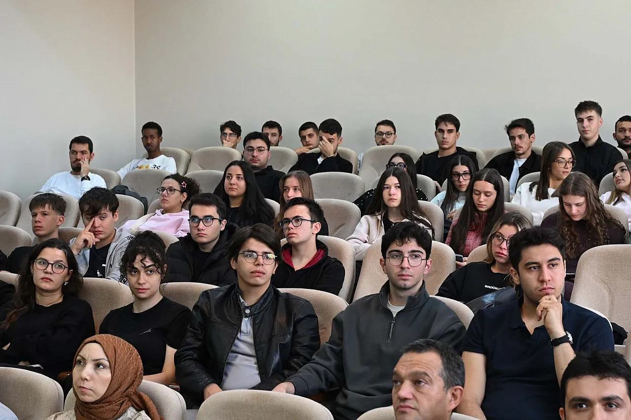 AKÜ'de TÜBİTAK Destekli Elektrikli Bisiklet Projesi Tanıtıldı