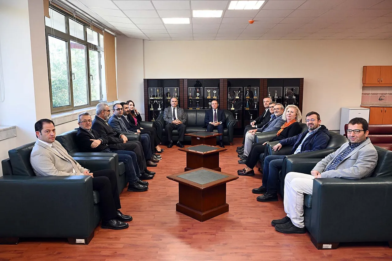 Rektör Karakaş, Üniversitenin Yeni Eğitim ve Toplantı Alanlarının Açılışını Yaptı