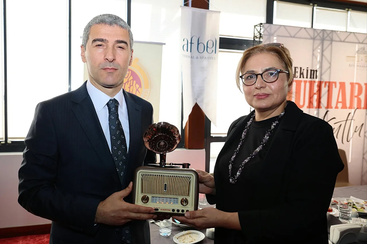 Vali Aktaş: Muhtarlarımız Şehrin Kılcal Damarlarına Ulaşmış Mesai Arkadaşlarımızdır