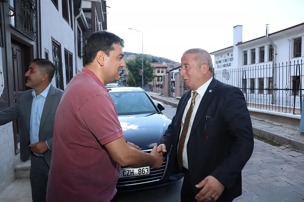 İYİ Parti Kurmayları, DP Lideri Uysal ile görüştü
