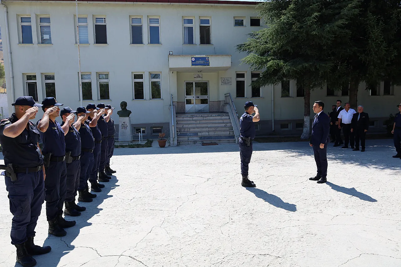 Kaymakam Uğuz'dan Karakol Ziyareti