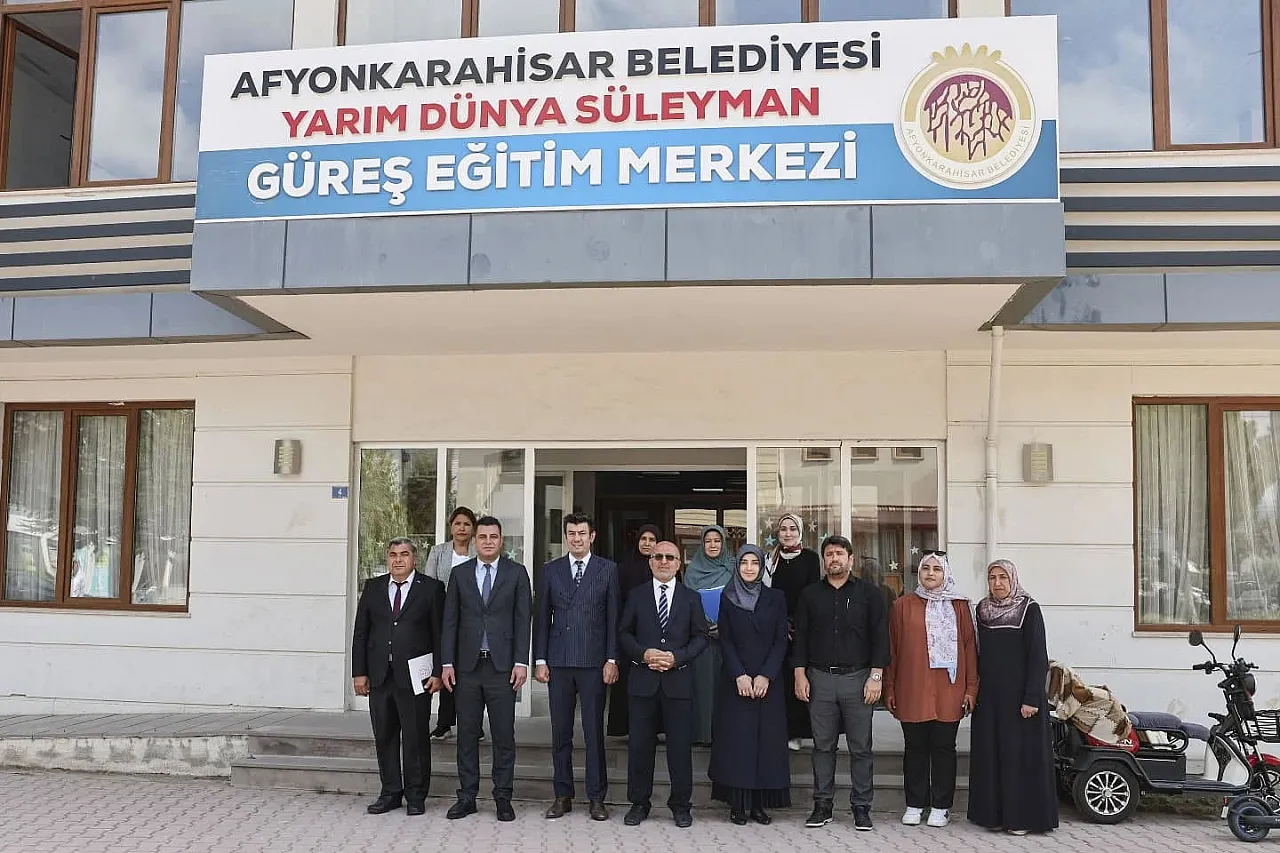 Afyon'da Valilik Devreye Girdi, Kur'an Kursları Devam Ediyor